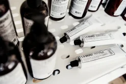 Hot L:A Bruket - Bodylotion 250 ml. (cirtongræs)
