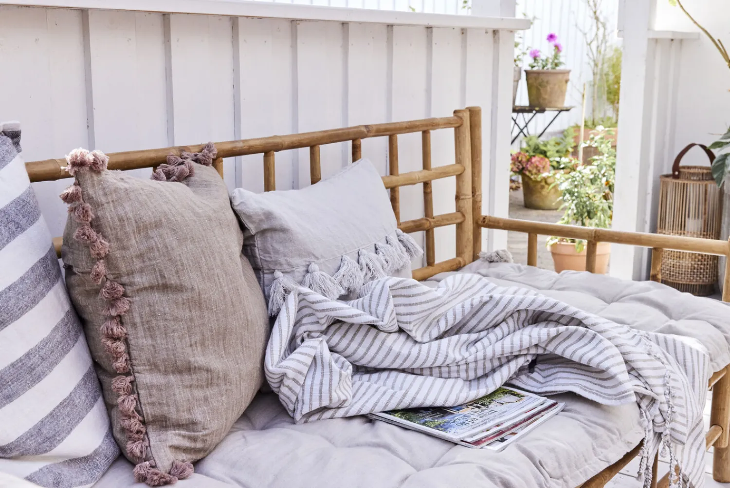 Hot Lene Bjerre - Olivia plaid 170x130 cm. beige stribet