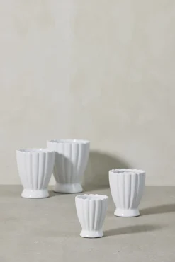 Online Lene Bjerre - Shenella urtepotteskjuler H12 cm. hvid
