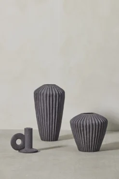 Sale Lene Bjerre - Susia vase H16,5 cm. mørkegrå