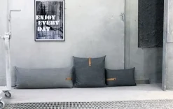 Outlet Louise Smærup pude - Grå pude i canvas 60 x 40