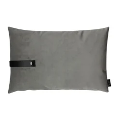 Sale Louise Smærup pude - Lysegrå pude i velour 60 x 40 cm