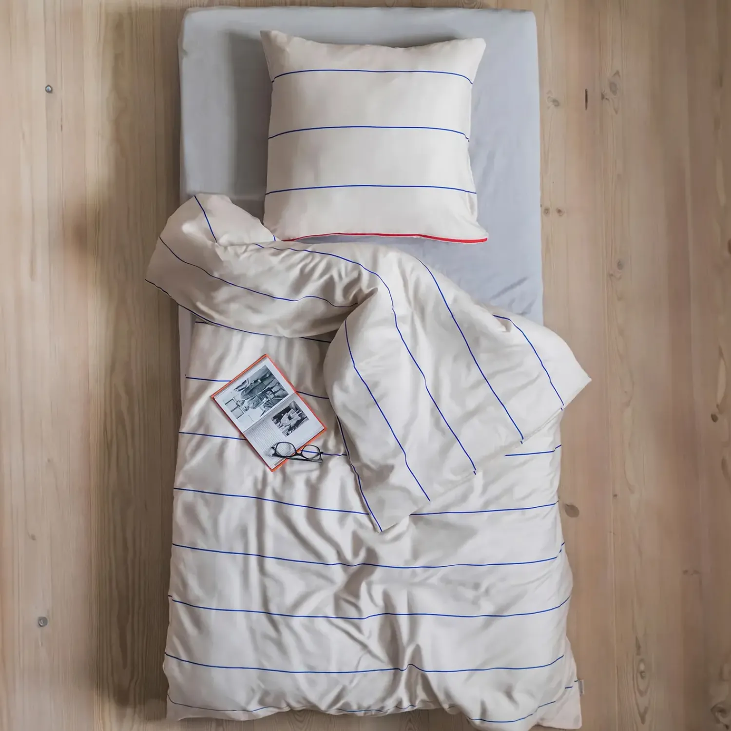 Clearance Mette Ditmer - ALIGN-sengesæt - Cobalt/Sand - W140 x L200 cm