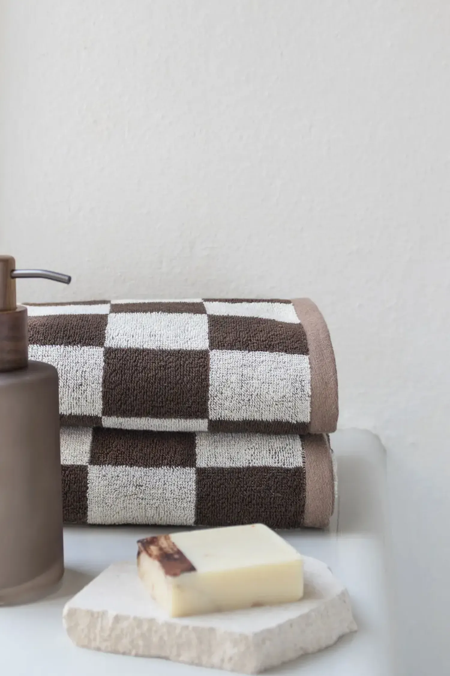 Online Mette Ditmer - RETRO-håndklæde - Chocolate - W50 x L 90 cm