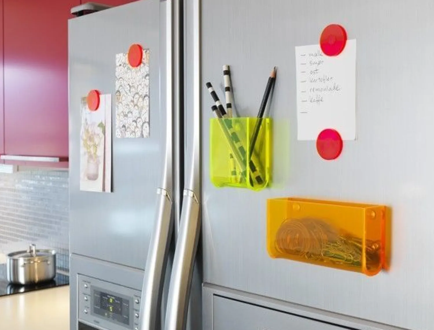 Discount Neon living - m-box o/y/p - 2 bokse + 4 magneter