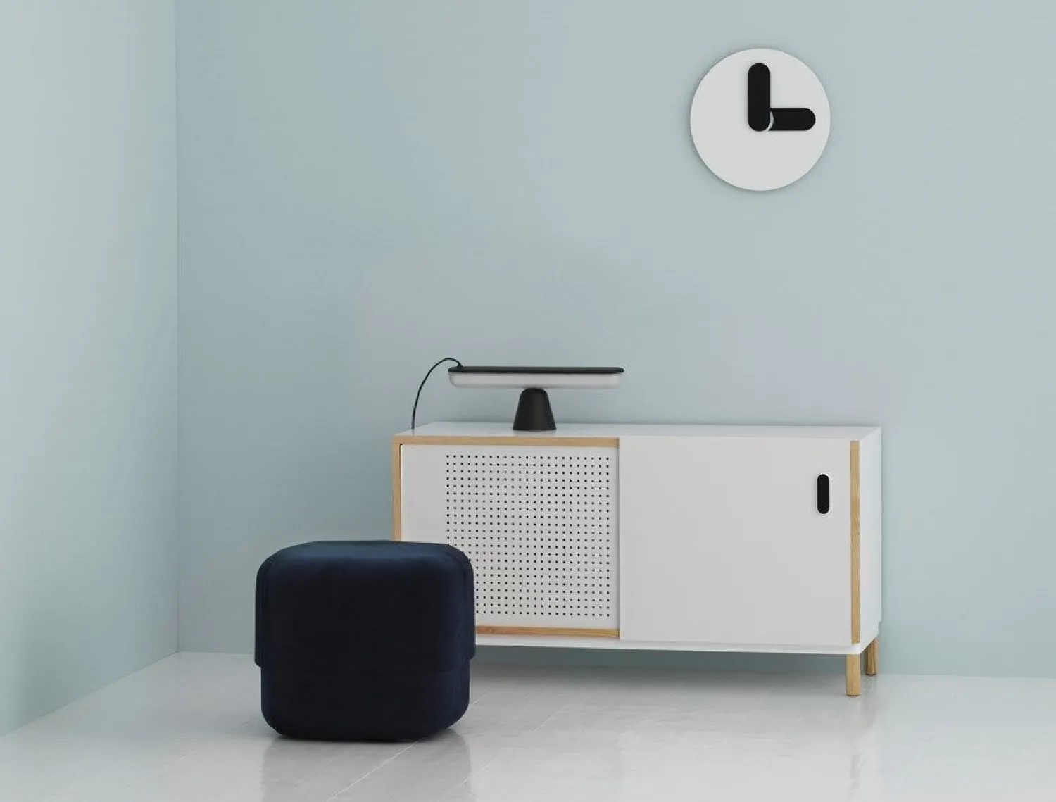 Discount Normann Copenhagen bordlampe - Acrobat bordlampe i sort