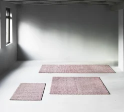 Discount Normann Copenhagen - Flick Rug 200x300 cm - Off White/Burgundy