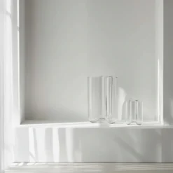 Clearance NovoForm - Clover Vase - Large - Clear