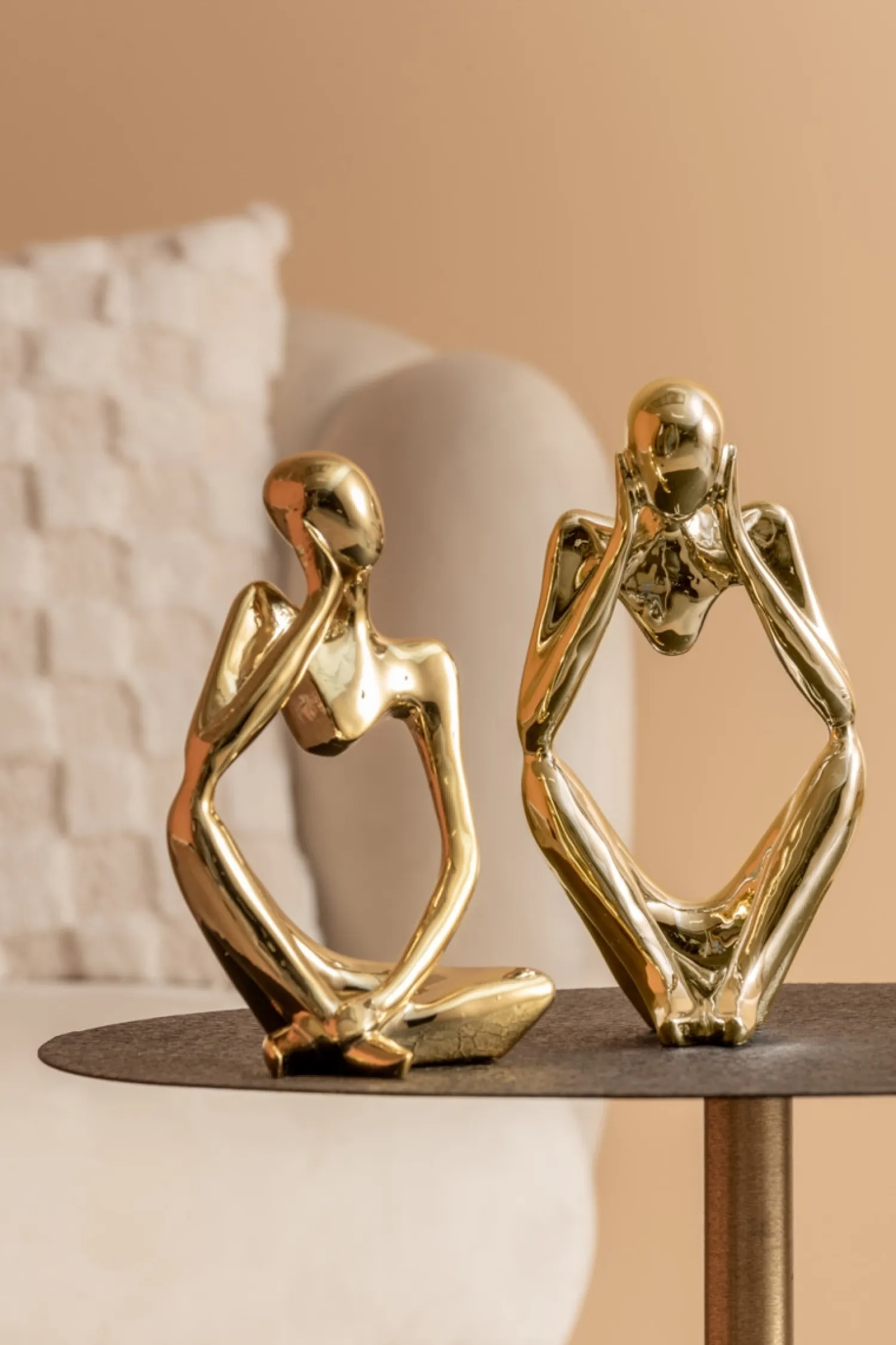 Online Present time - Statue Dreaming polyresin gold plated