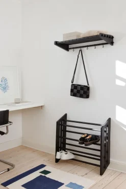 Clearance Roon & Rahn by We Do Wood - Moodstand Skostativ Black 12