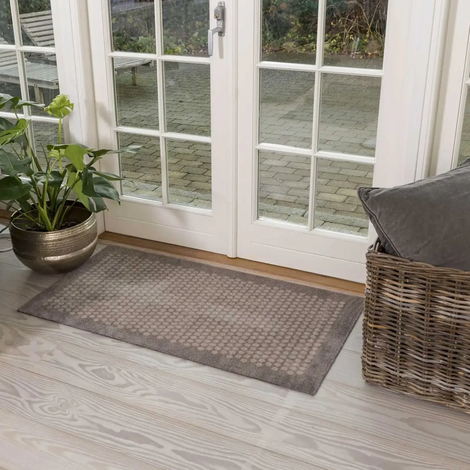 Tica Copenhagen - Smudsmåtte - Dots - Sand/beige - 67x120 cm