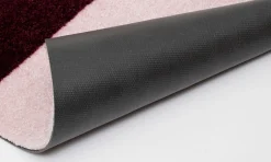 Discount Tica Copenhagen - Smudsmåtte - Stripes Horizon - Bordeaux/Rose/Sand - 67x120 cm