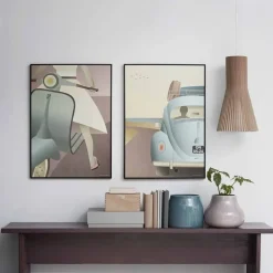 Best VISSEVASSE - Vespa-pigen plakat - 30x40 cm